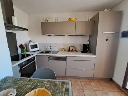 Appartement 4 couchages avec parking au Grau d'Agde - Photo 3