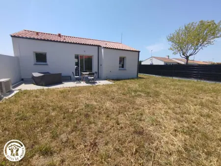 Charmant gîte avec terrasse à La Barre-de-Monts - Photo 17