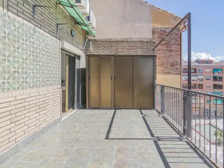 Appartement 2 Ch. avec Terrasse, Idéal pour Explorer Grenade - Photo 18