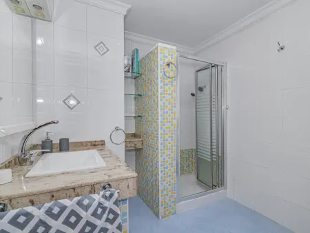 Penthouse lumineux à Grenade, 2 chambres, cuisine équipée, terrasse - Photo 17