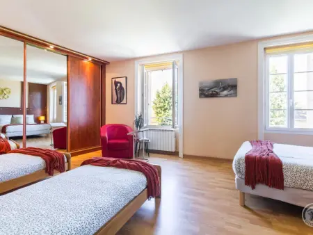 Maison mitoyenne à Pontorson avec jardin clos et 2 chambres - Photo 15