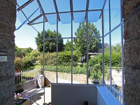 Maison mitoyenne à Pontorson avec jardin clos et 2 chambres - Photo 17