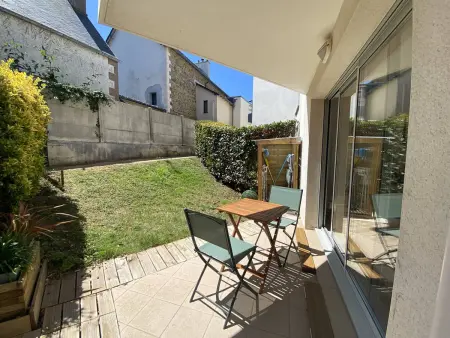 Appartement avec terrasse, jardinet clos et parking à Perros-Guirec - Photo 4