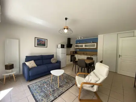 Appartement avec terrasse, jardinet clos et parking à Perros-Guirec - Photo 7