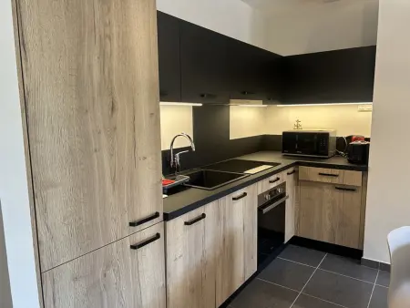 Appartement spacieux au centre, près télécabine, terrasse - Photo 3