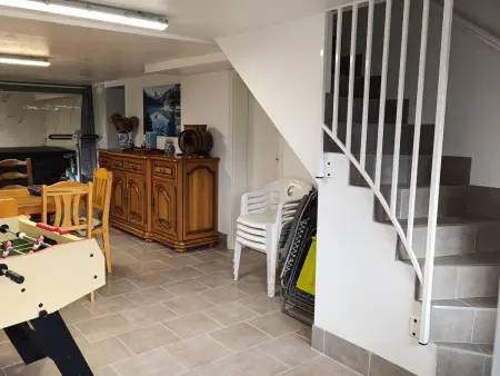 Maison de campagne rénovée avec jacuzzi et espaces de détente - Photo 23