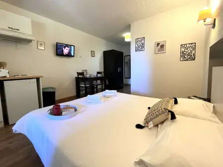Studio cosy avec piscine à Saint-Florent, Appartement 2 personnes à Saint Florent - Photo 4