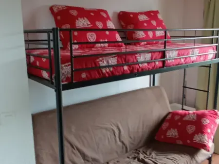 Appartement spacieux à Super Besse avec piscine et parking - Photo 12