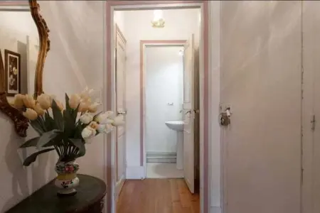 MONBRISON-P, Château Stay – 1BR/4P avec accès piscine et parc - Photo 53