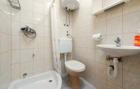Appartement 2 personnes à Karlobag - Photo 18