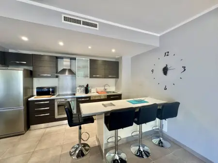 T2 moderne avec jardin et terrasse, proche commodités - Photo 7