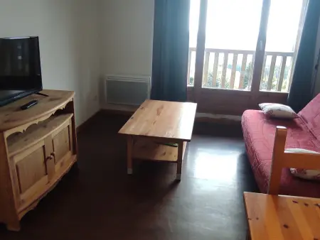 Appartement spacieux à Super-Besse avec terrasse et garage - Photo 1