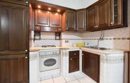 Appartement 5 personnes à Santa Maria di Castell - Photo 2