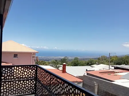 Villa au Tampon avec Terrasse, 3 Chambres, Parking Privé, Capacité 6 Personnes - Photo 25