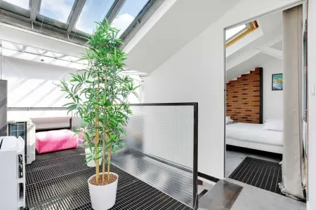 RF-25-JOLY, Somptueux Appartement Terrasse-2BR/6PCentre de Paris - Photo 68