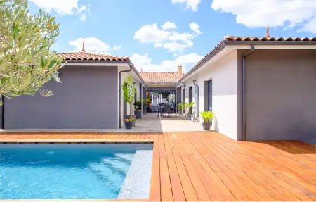 Superbe maison avec piscine, Maison 5 personnes à Parentis en Born - Photo 1