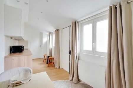 SN-101-THOREZ-RDC, Maison de Charme -2BR-4P- Ivry-sur-seine - Photo 5