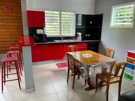 Appartement spacieux à Sainte-Rose, 70 m² avec jardin - Photo 13