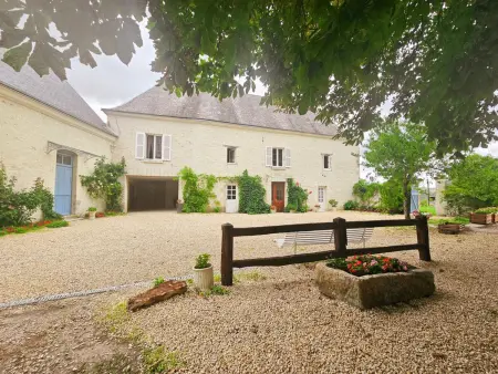 Gîte authentique en Touraine, piscine chauffée, animaux admis - Photo 1