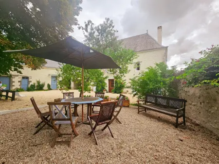 Gîte authentique en Touraine, piscine chauffée, animaux admis - Photo 3