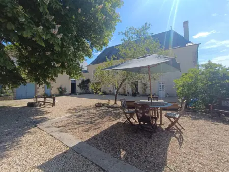 Gîte authentique en Touraine, piscine chauffée, animaux admis - Photo 11
