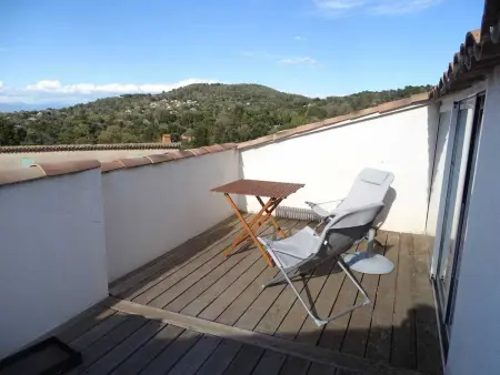 Maison confortable à La Garde-Freinet, 160 m², vue ville - Photo 12