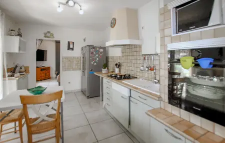 Maison 6 personnes à Bedarrides - Photo 3