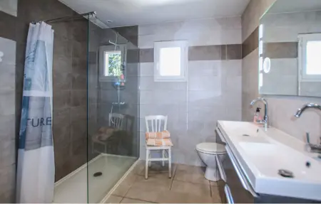 Maison 6 personnes à Bedarrides - Photo 18