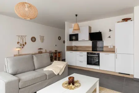 JB-103-STRASBOURG, Charmant Appartement 2BR/4P - Proche Lyon - Photo 5