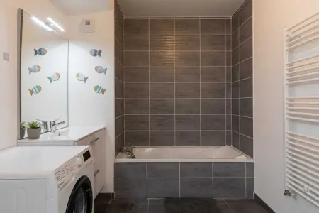 JB-103-STRASBOURG, Charmant Appartement 2BR/4P - Proche Lyon - Photo 12