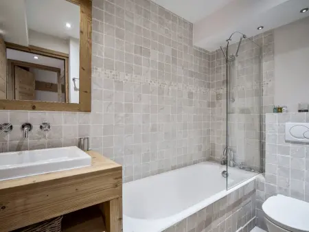 Appartement chaleureux à Courchevel, skis aux pieds pour 8 personnes - Photo 10