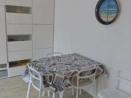 Appartement Jardin 3 Pièces à 80m de la Mer avec Parking Privatif - Photo 4