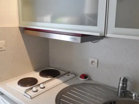Appartement Jardin 3 Pièces à 80m de la Mer avec Parking Privatif - Photo 10