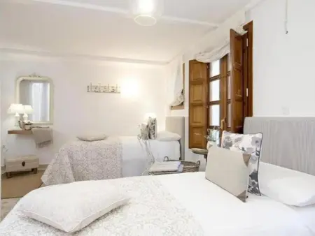 Location saisonnière à Grenade, Appartement 7 personnes à Grenade - Photo 2