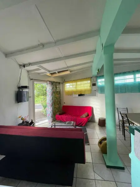 Maison confortable à Baie-Mahault avec climatisation - Photo 1
