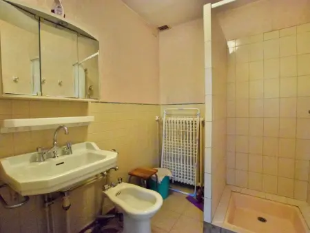 Appartement à Neuvecelle avec balcon, parking et vue lac - Photo 6