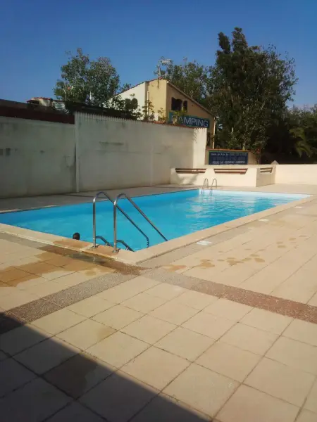 Maison charmante avec terrasse à Sainte-Marie-la-Mer - Photo 1