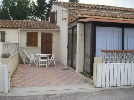 Maison charmante avec terrasse à Sainte-Marie-la-Mer - Photo 4