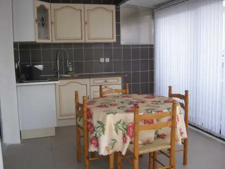 Maison charmante avec terrasse à Sainte-Marie-la-Mer - Photo 23