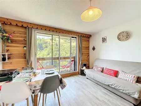 Studio cabine rénové, skis aux pieds, balcon sud, animaux admis - Photo 1