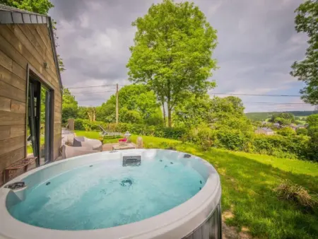Be Chalet, Chalet confortable avec spa et belle vue - Photo 1