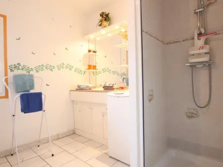 Maison de Charme à Saint-Marcouf avec Jardin Privé - Photo 4