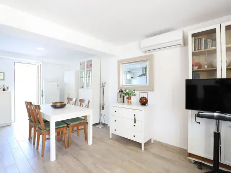 Villa à 200m de la plage avec jardin et piscine à partager - Photo 2