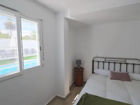 Villa à 200m de la plage avec jardin et piscine à partager - Photo 11