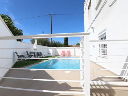 Villa à 200m de la plage avec jardin et piscine à partager - Photo 20