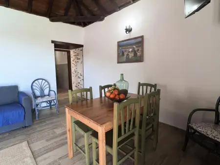Maison typique à Tunte: charme traditionnel, jardin, idéal pour 2 pers. - Photo 8