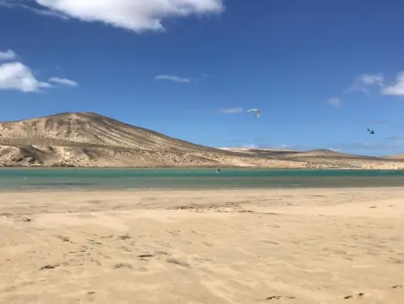 Escapade tranquille à Costa Calma avec terrasse et piscine - Photo 18