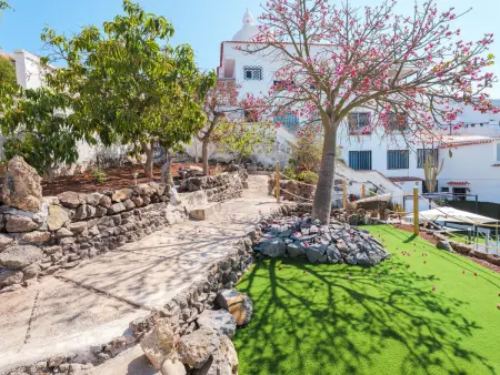 Villa élégante avec jardin et piscine privée à Tabaiba - Photo 6