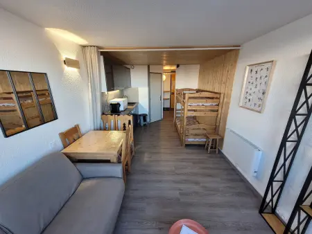 Studio rénové au pied des pistes, vue Mont Blanc - Photo 2