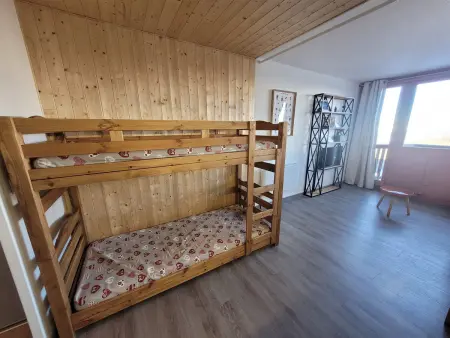 Studio rénové au pied des pistes, vue Mont Blanc - Photo 4